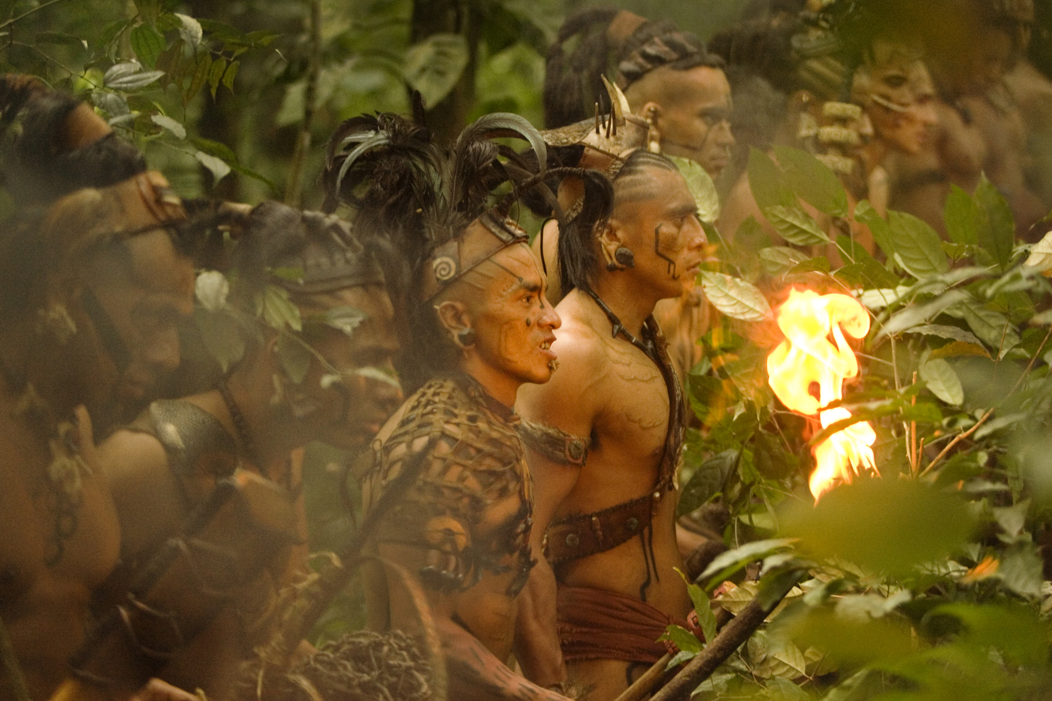 Still of Richard Can and Marco Antonio Argueta in Apocalypto (2006)