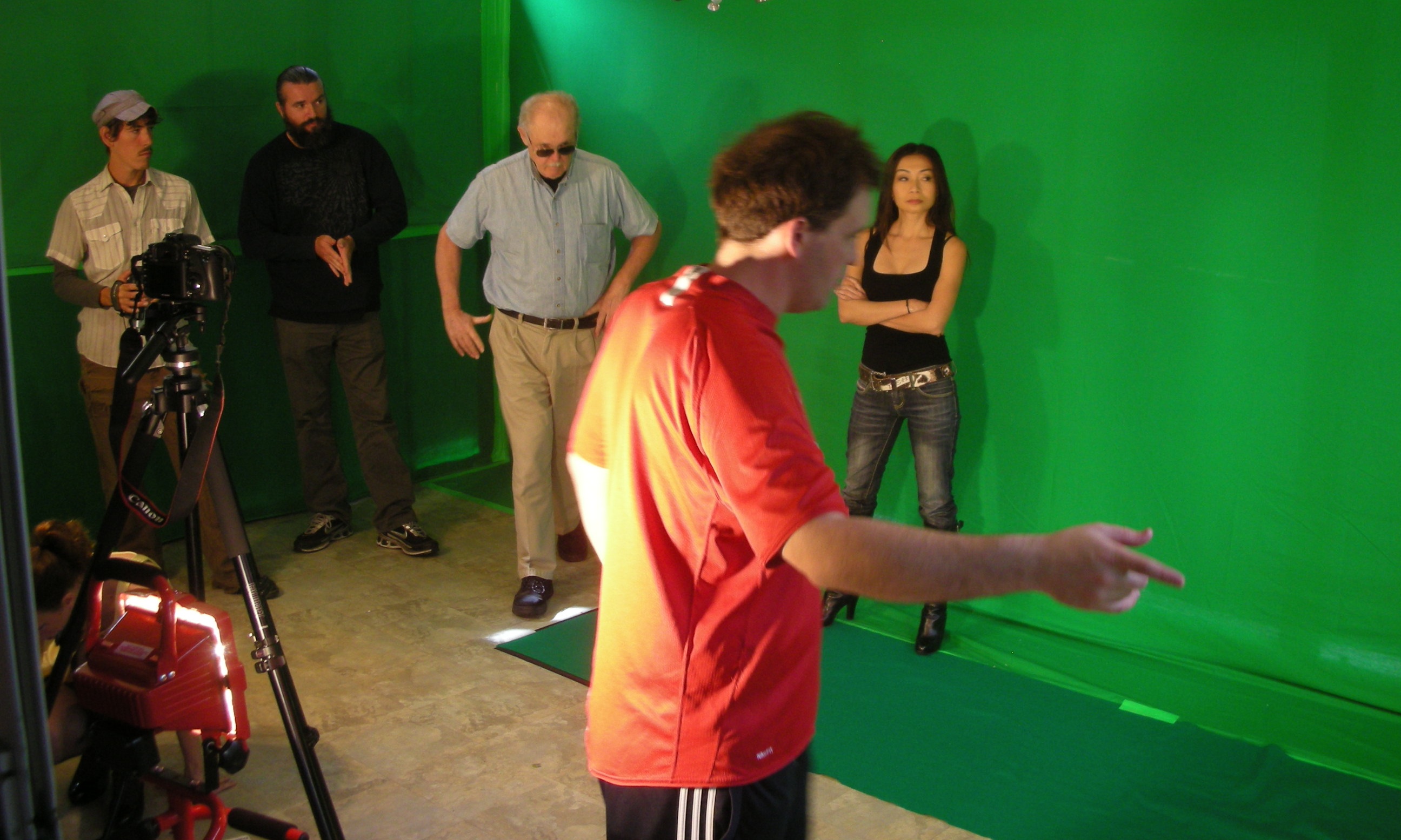 Behind the scenes of 'March'. Sulinh Lafontaine as ATLANTA & team battling invisible creatures of the night!