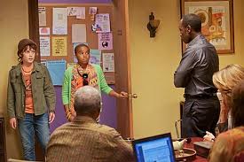 don cheadle, kai caster and donis leonard jr. on the set of house of lies
