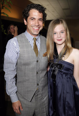 Elle Fanning and Daniel Barnz at event of Phoebe in Wonderland (2008)