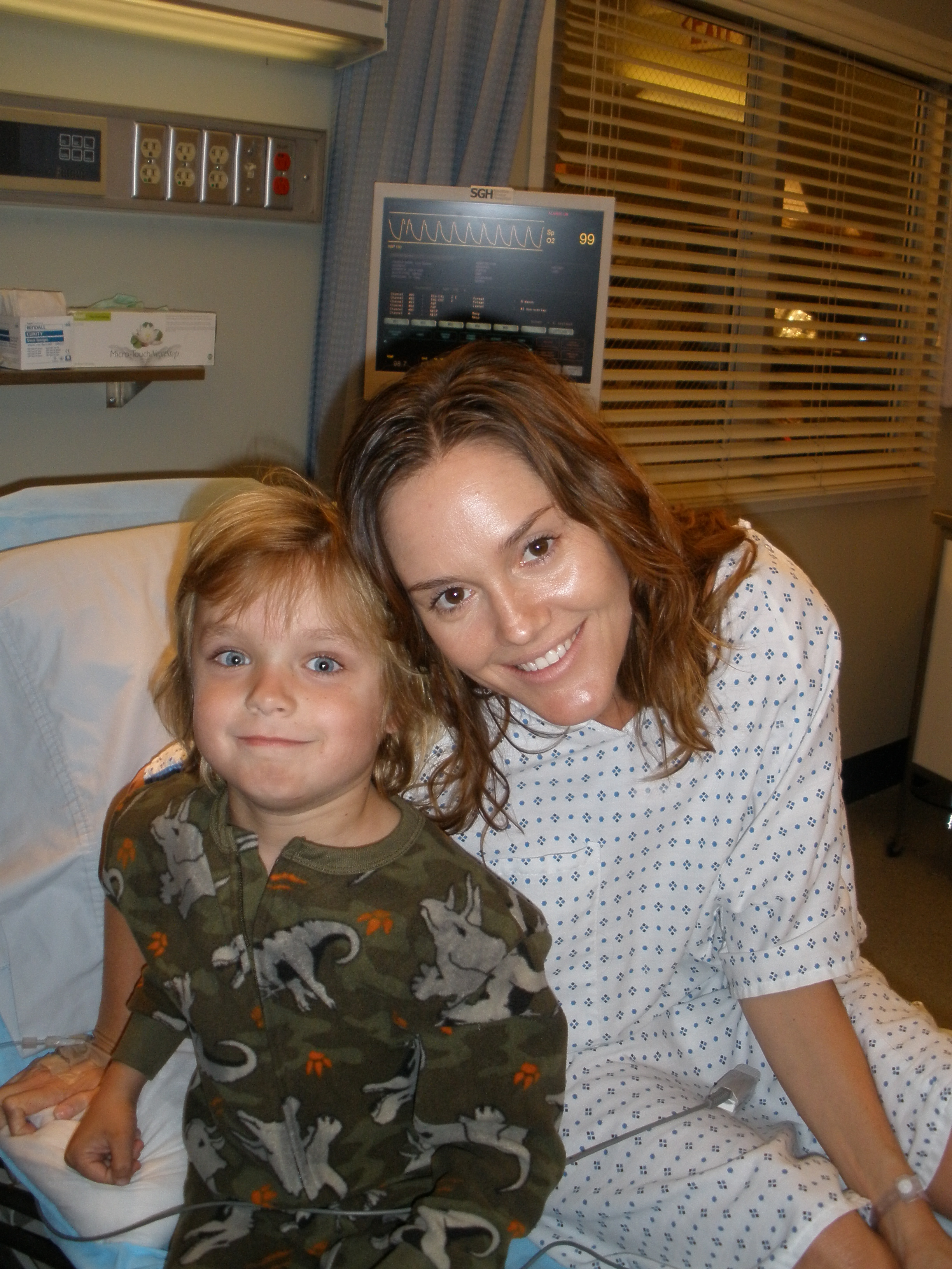 With Erinn Hayes on Grey's Anatomy