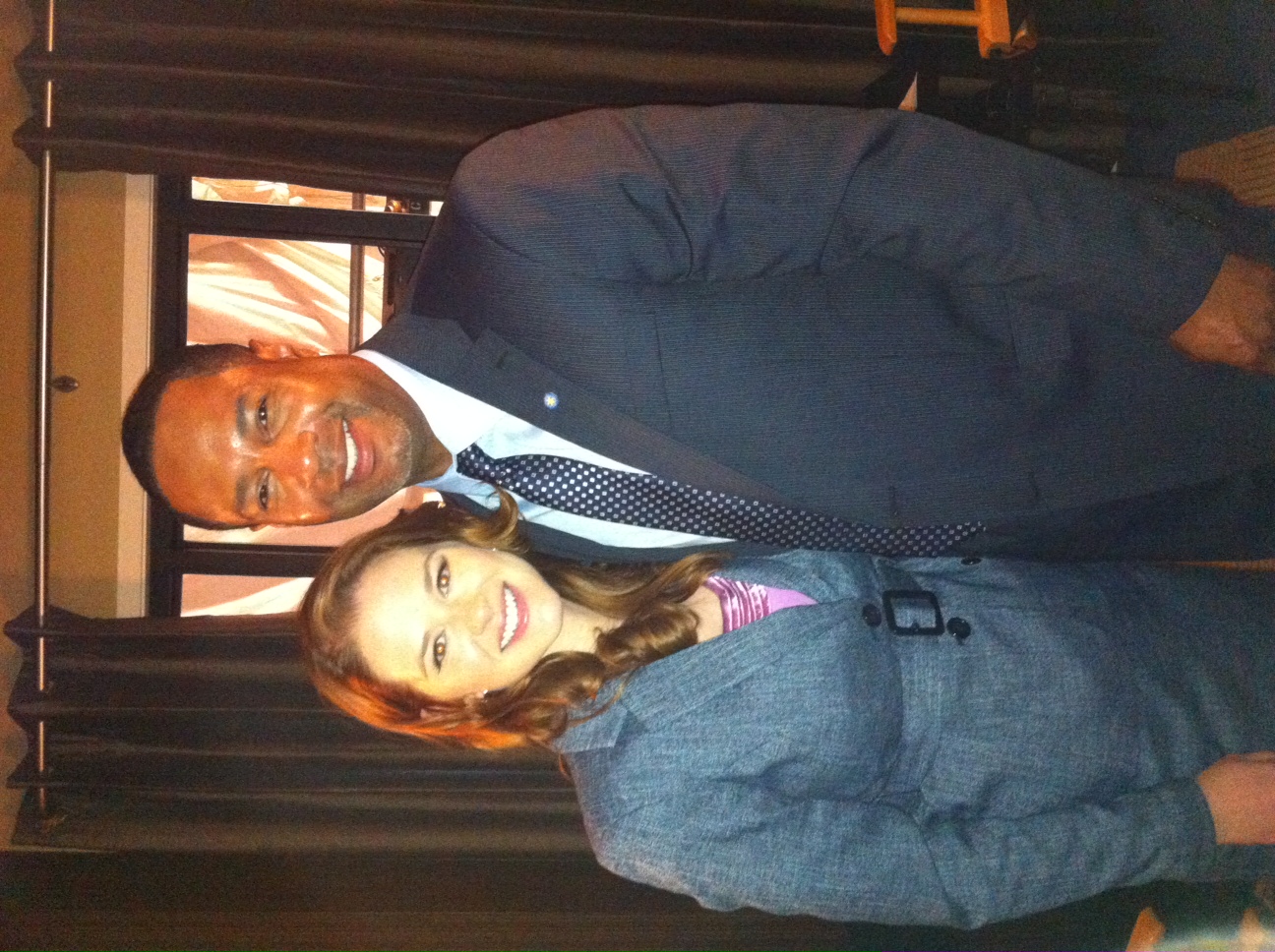 On Set of Grey's Anatomy 2012 with Sarah Drew aka Dr. April Kepner. Sweet Heart!!!