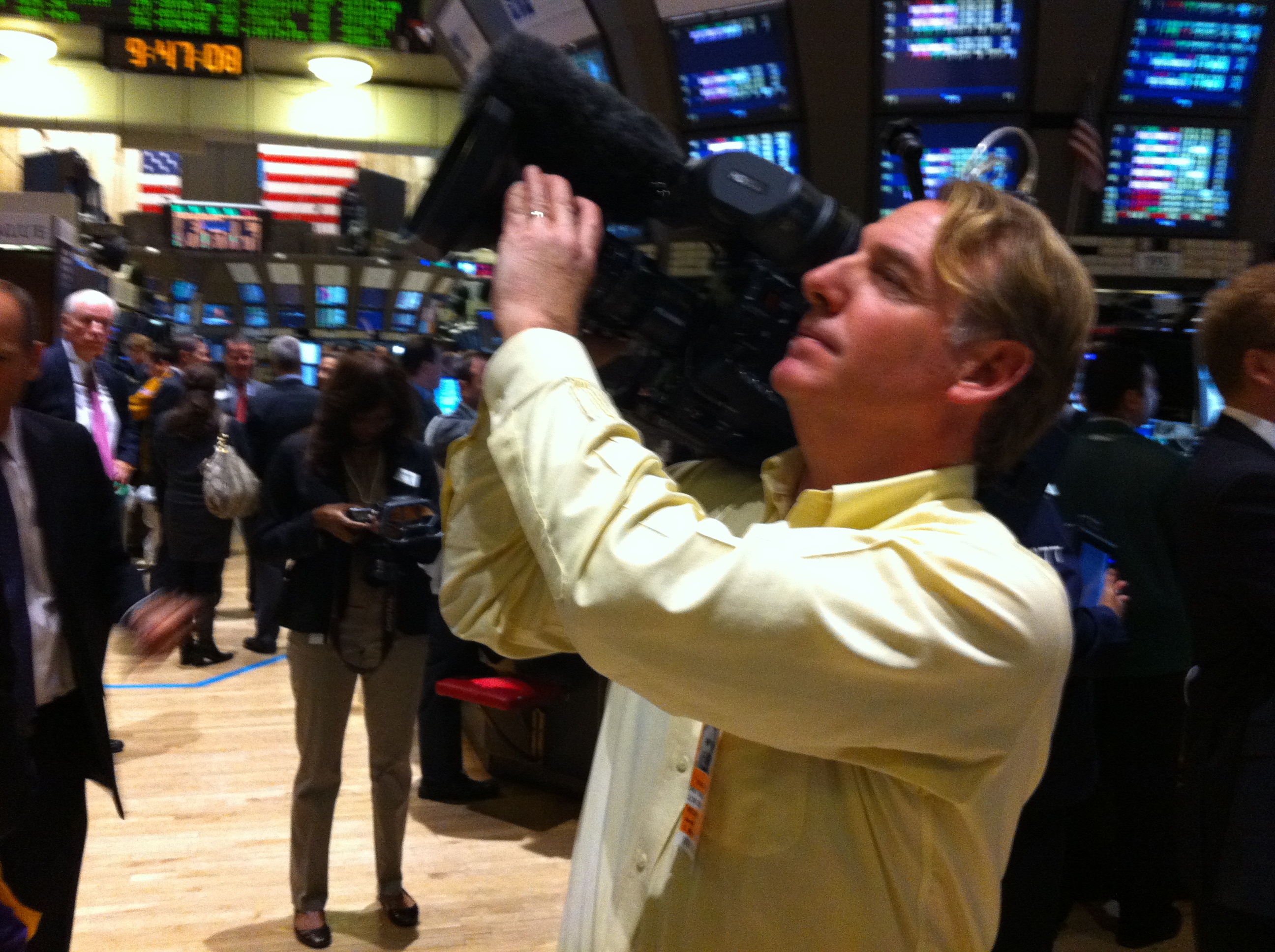 NYSE floor for The Nielsen Company IPO