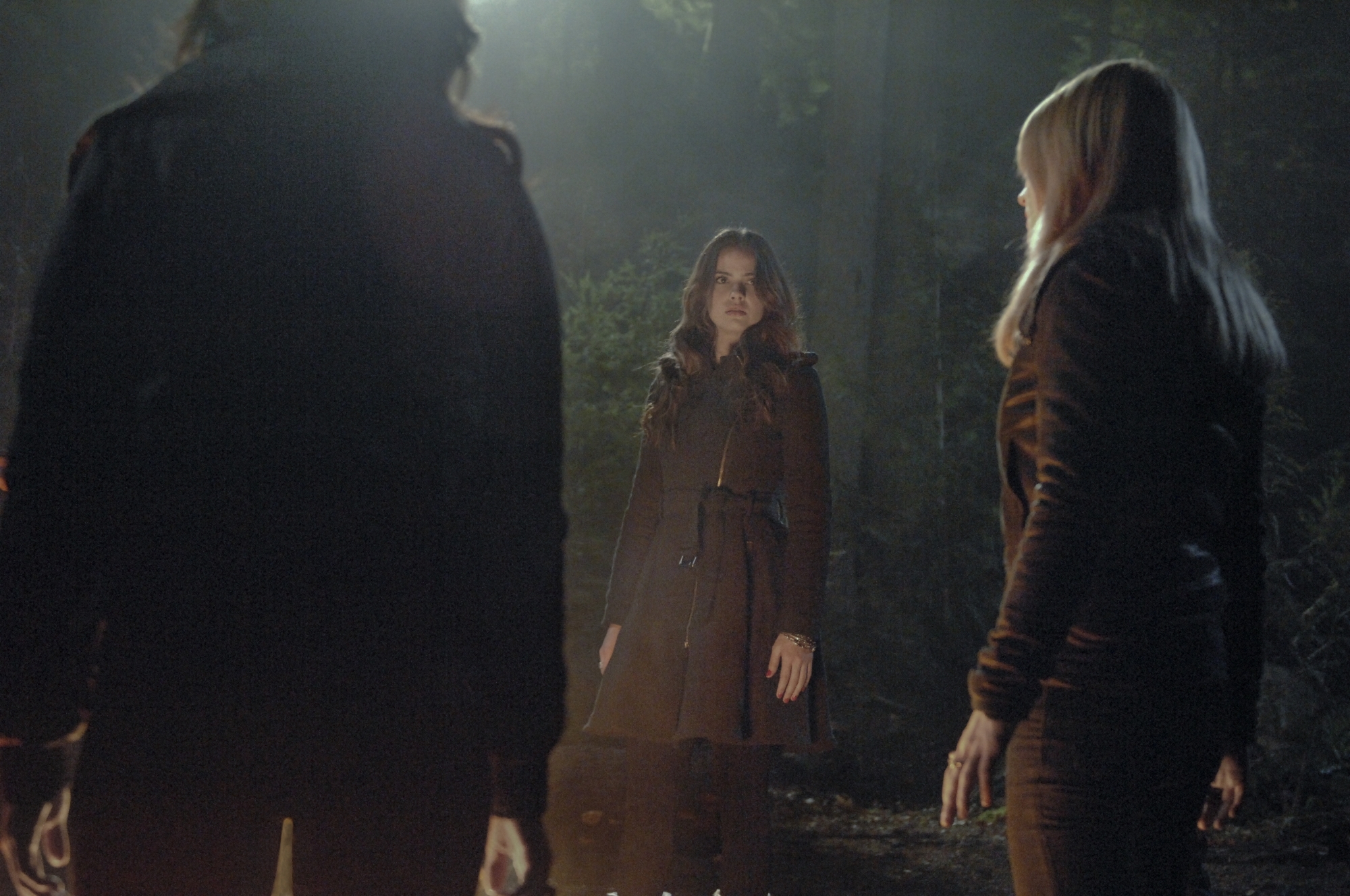 Still of Britt Robertson and Shelley Hennig in The Secret Circle (2011)