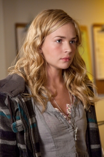 Still of Britt Robertson in Life Unexpected (2010)