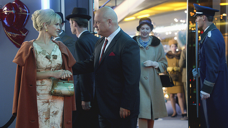 Still of Michael Chiklis and Sarah Jones in Vegas (2012)