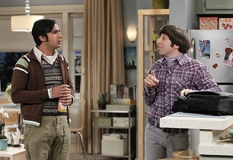 Still of Simon Helberg and Kunal Nayyar in Didziojo sprogimo teorija (2007)