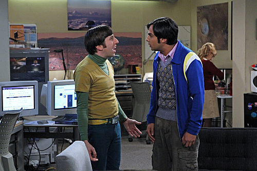 Still of Simon Helberg, Melissa Rauch and Kunal Nayyar in Didziojo sprogimo teorija (2007)