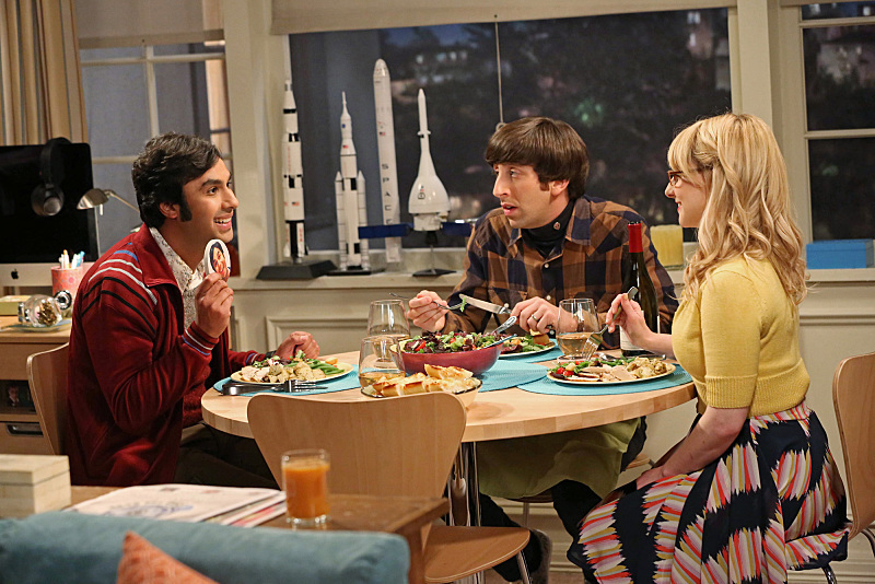 Still of Simon Helberg and Kunal Nayyar in Didziojo sprogimo teorija (2007)