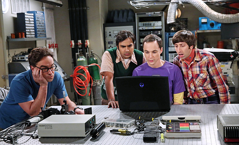 Still of Johnny Galecki, Simon Helberg, Jim Parsons and Kunal Nayyar in Didziojo sprogimo teorija (2007)