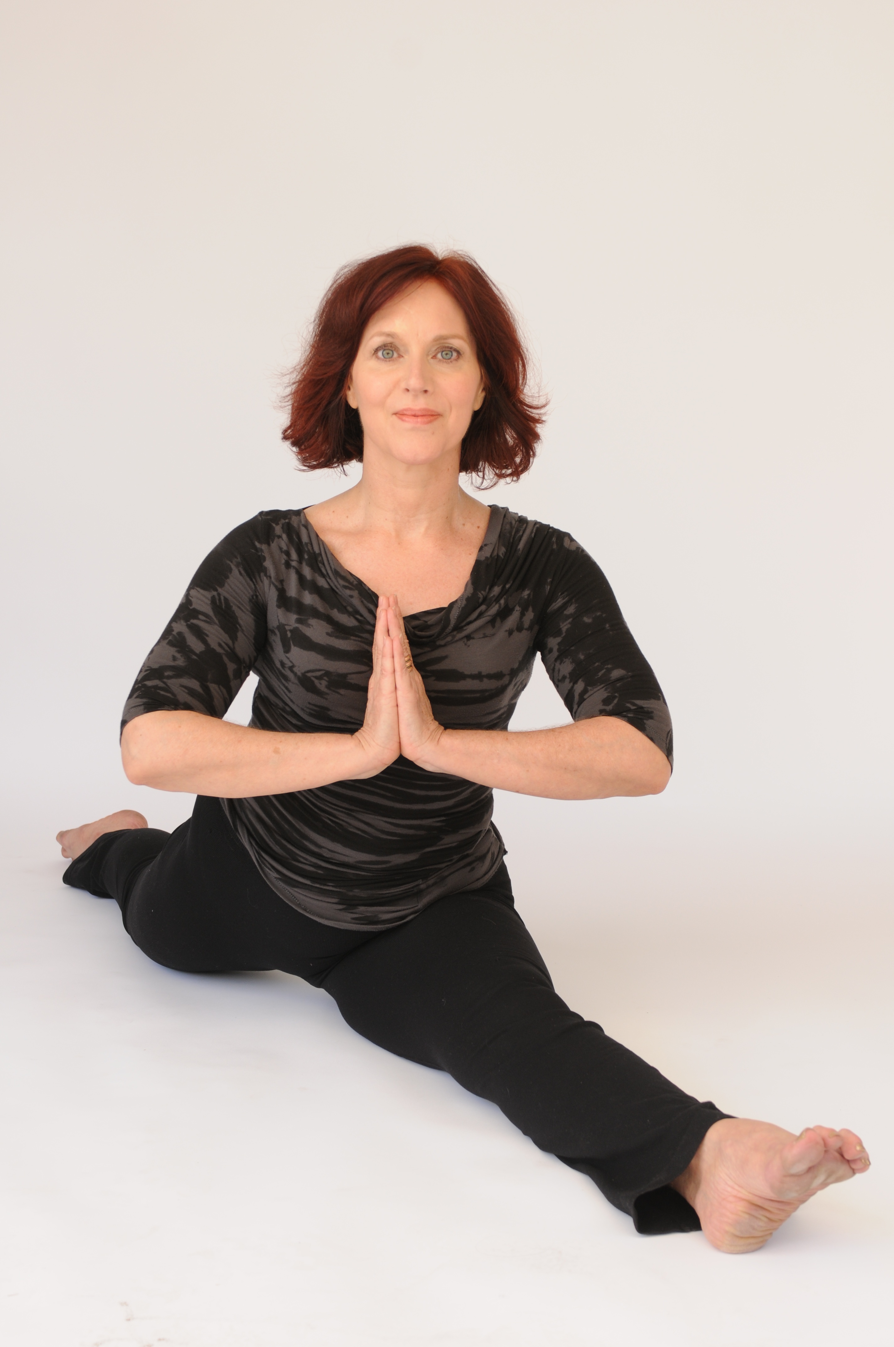 Hanumanasana