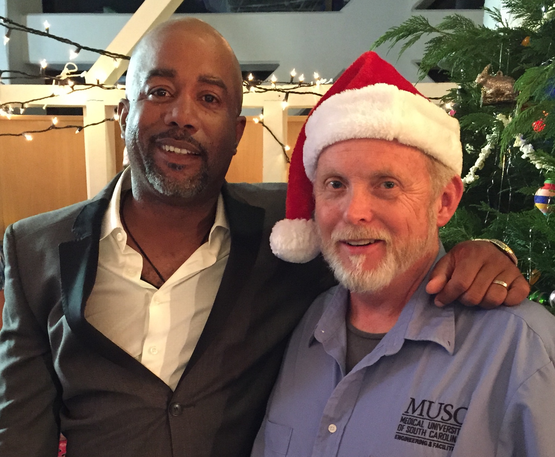 Darius Rucker - What God Wants For Christmas