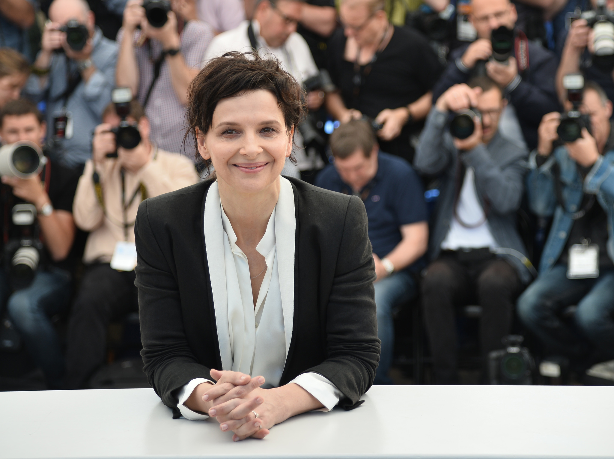 Juliette Binoche, The Clouds and Michael Buckner at event of Clouds of Sils Maria (2014)