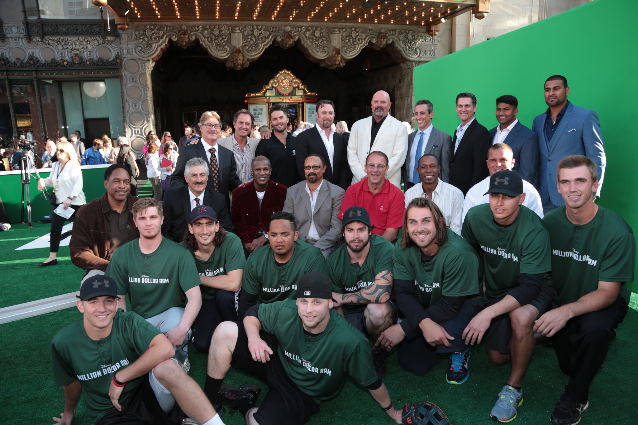 Mark Ciardi, Kenny Lofton, David Wells, Dave Winfield, Rollie Fingers, Fred Lynn, Tom House, Clyde Wright, Jaret Wright, Eric Davis, Ken Landreaux, Mark Kotsay, Dinesh Patel and Rinku Singh at event of Million Dollar Arm (2014)