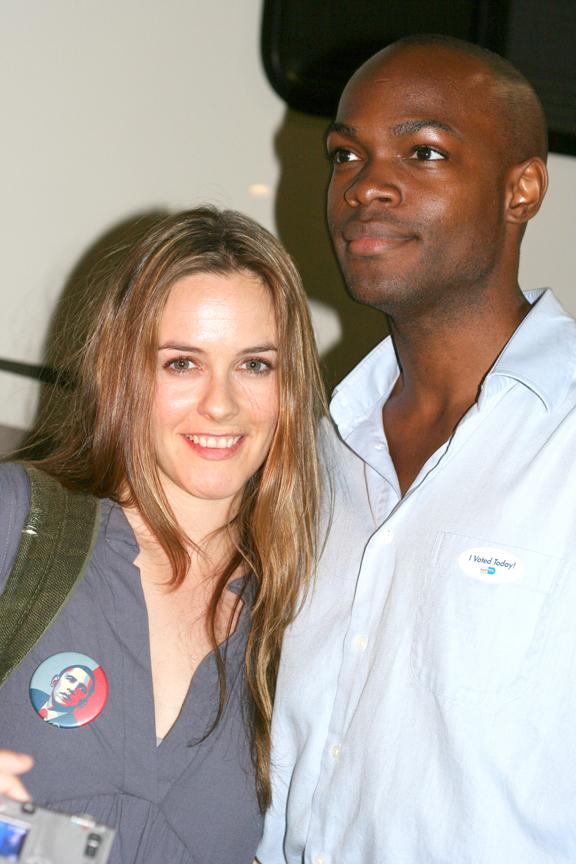 Kourtney Brown and Alicia Silverstone at rally for President Barack Obama