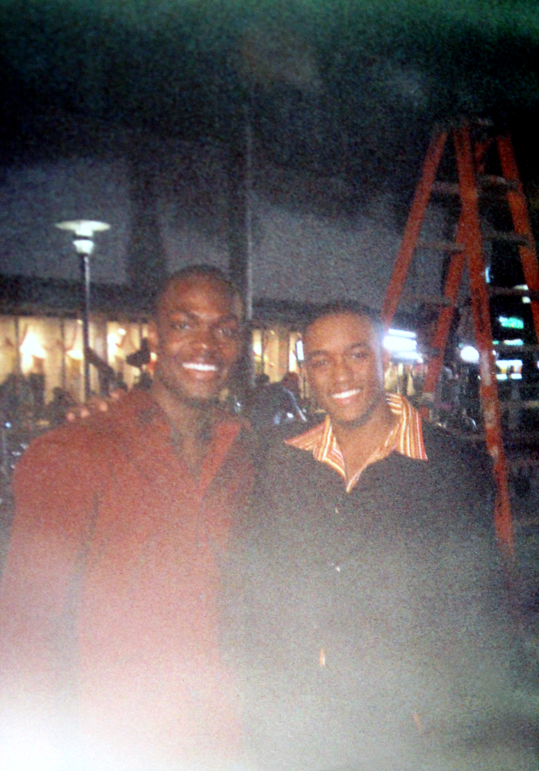 Behind the scenes image of actor, Lee Thompson Young and photo stunt double/Stand-In, Kourtney Brown on Set of 