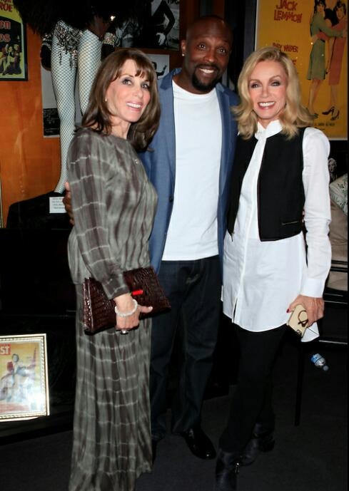 Ro Brooks with 2 beautiful legendary actresses, (L-R) Kate Lynder (Young and the Restless) and Donna Mills (General Hospital) @ the Marilyn Monroe Exhibit @ The Hollywood Museum.