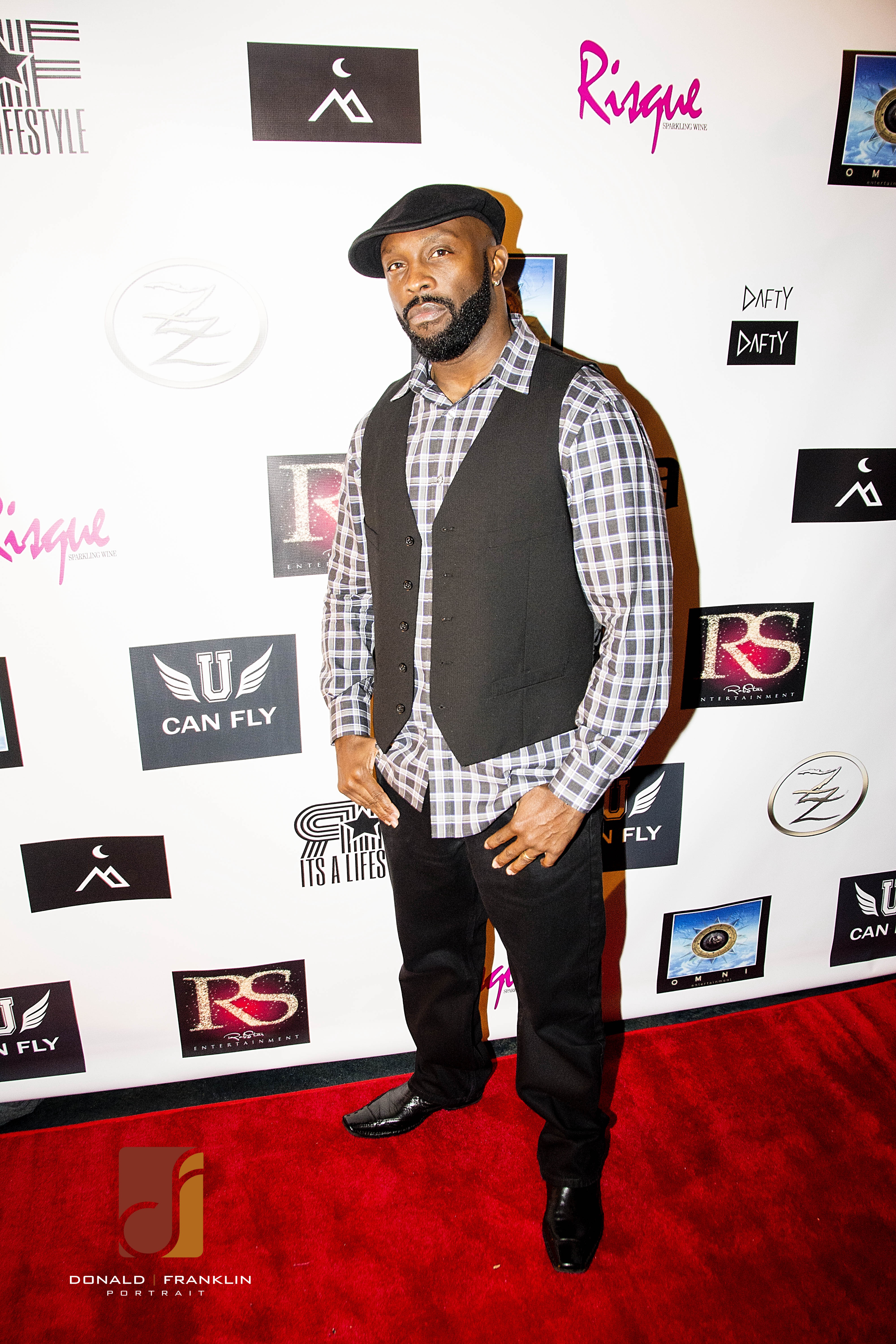 On The Red Carpet @ Kevin Black's Music Showcase