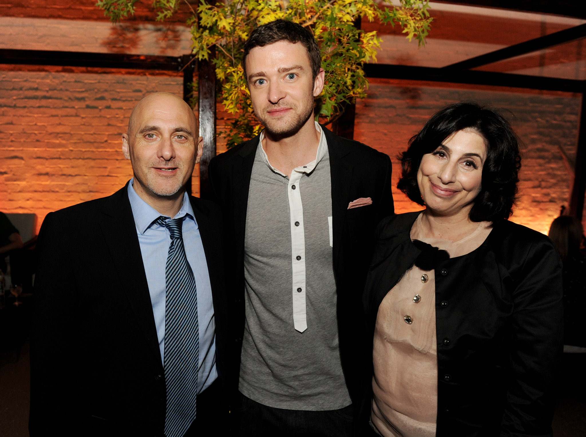 Justin Timberlake, Jeff Robinov and Sue Kroll at event of Trouble with the Curve (2012)