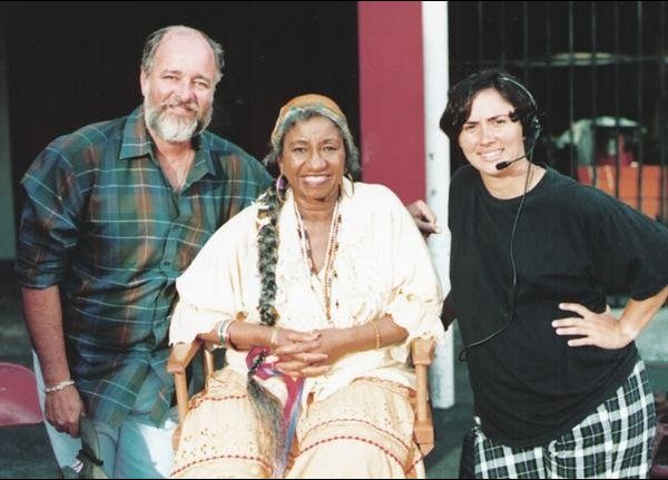 Barbara Pernaris & Celia Cruz (With Henry Lopez) on set of the Perez Family