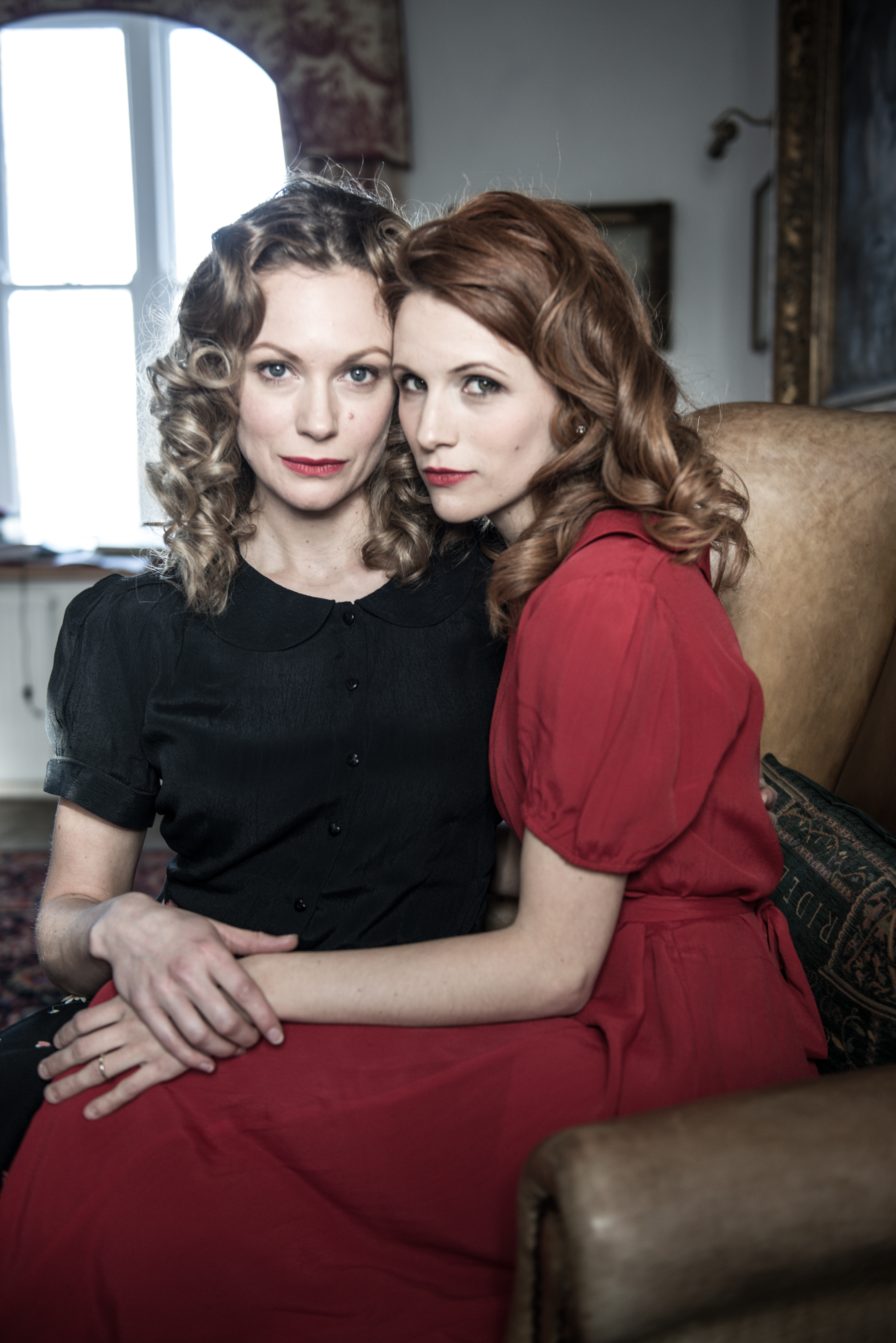 Charlotte Hunter and Victoria Broom in Life in Colors