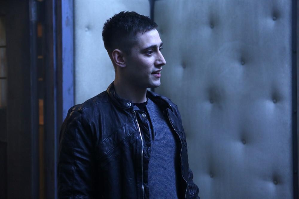 Still of Michael Socha in Once Upon a Time in Wonderland (2013)
