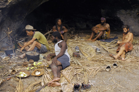 Still of Cassandra Franklin, Yau-Man Chan, Earl Cole, Andria Herd and Kenward Bernis in Survivor: You've Got a Puzzled Look (2007)