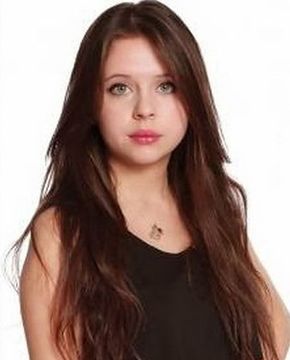 Bel Powley