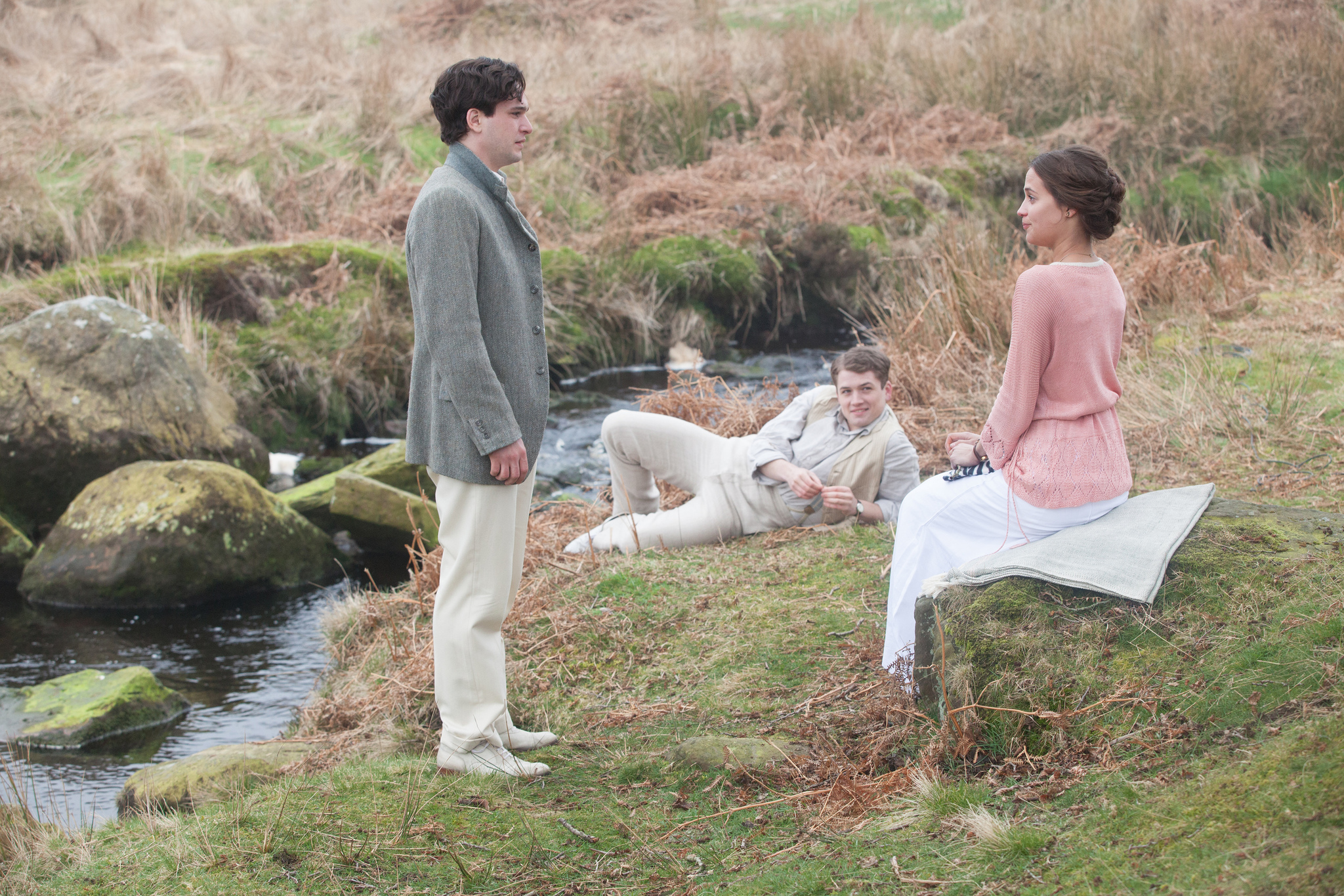 Still of Alicia Vikander, Kit Harington and Taron Egerton in Jaunystes pazadas (2014)