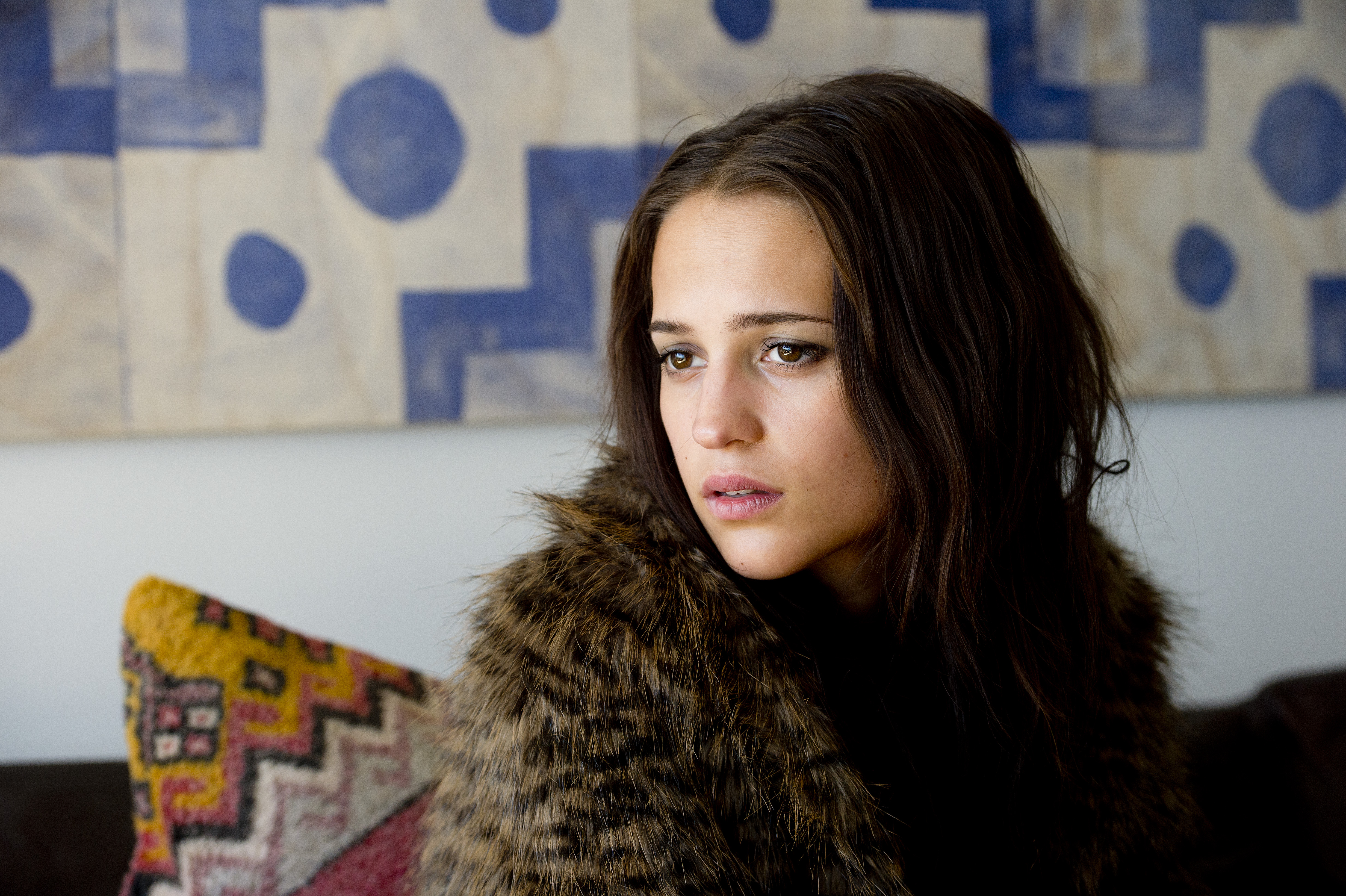 Still of Alicia Vikander in Son of a Gun (2014)