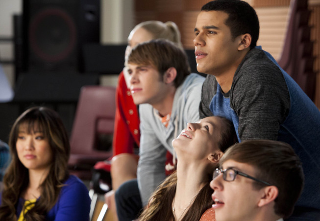 Still of Melissa Benoist, Jenna Ushkowitz, Becca Tobin, Blake Jenner and Jacob Artist in Glee (2009)