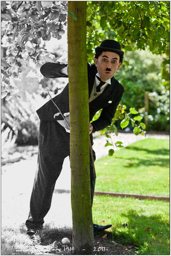 Cela Yildiz as Charlie Chaplin