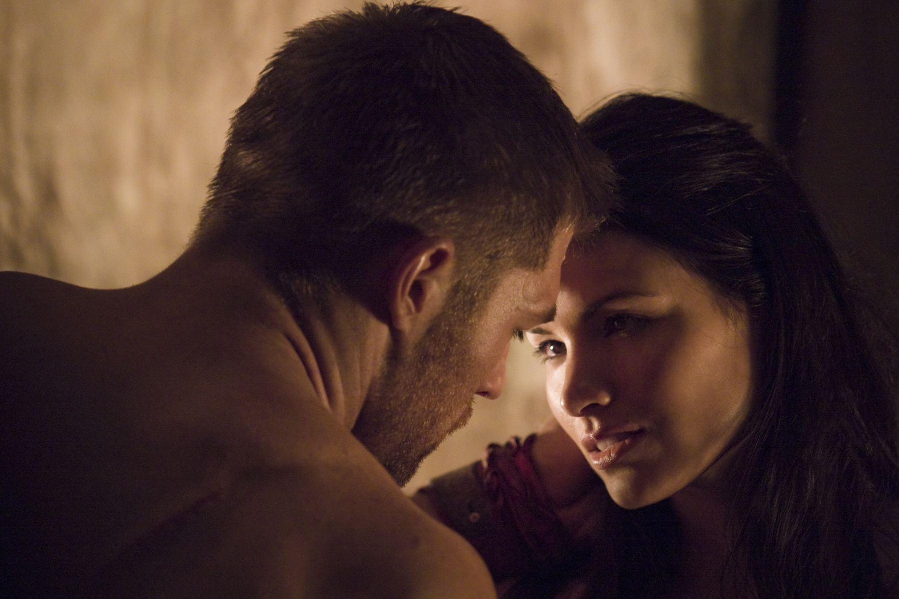 Still of Katrina Law and Liam McIntyre in Spartacus: Blood and Sand (2010)