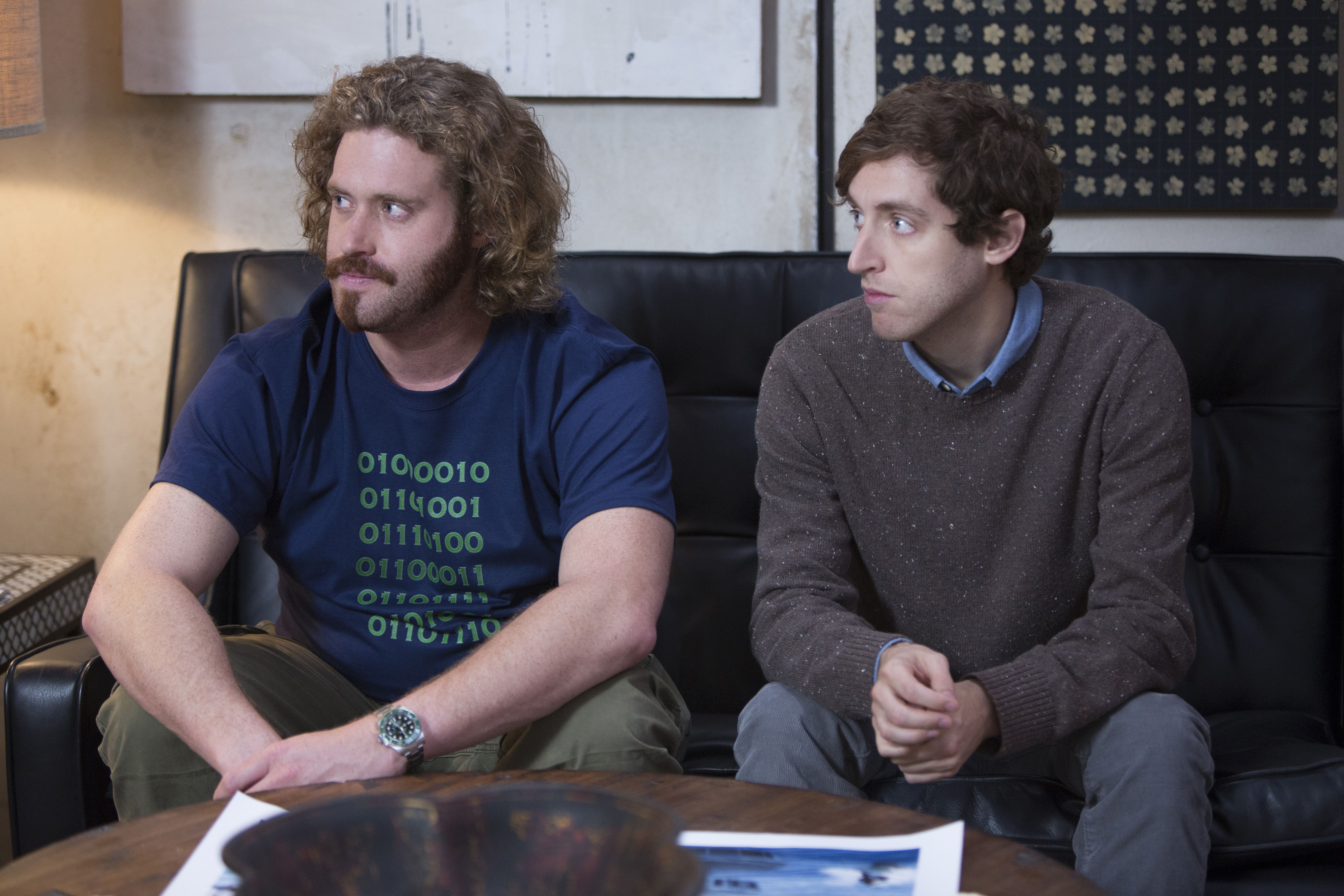 Still of T.J. Miller and Thomas Middleditch in Silicon Valley (2014)