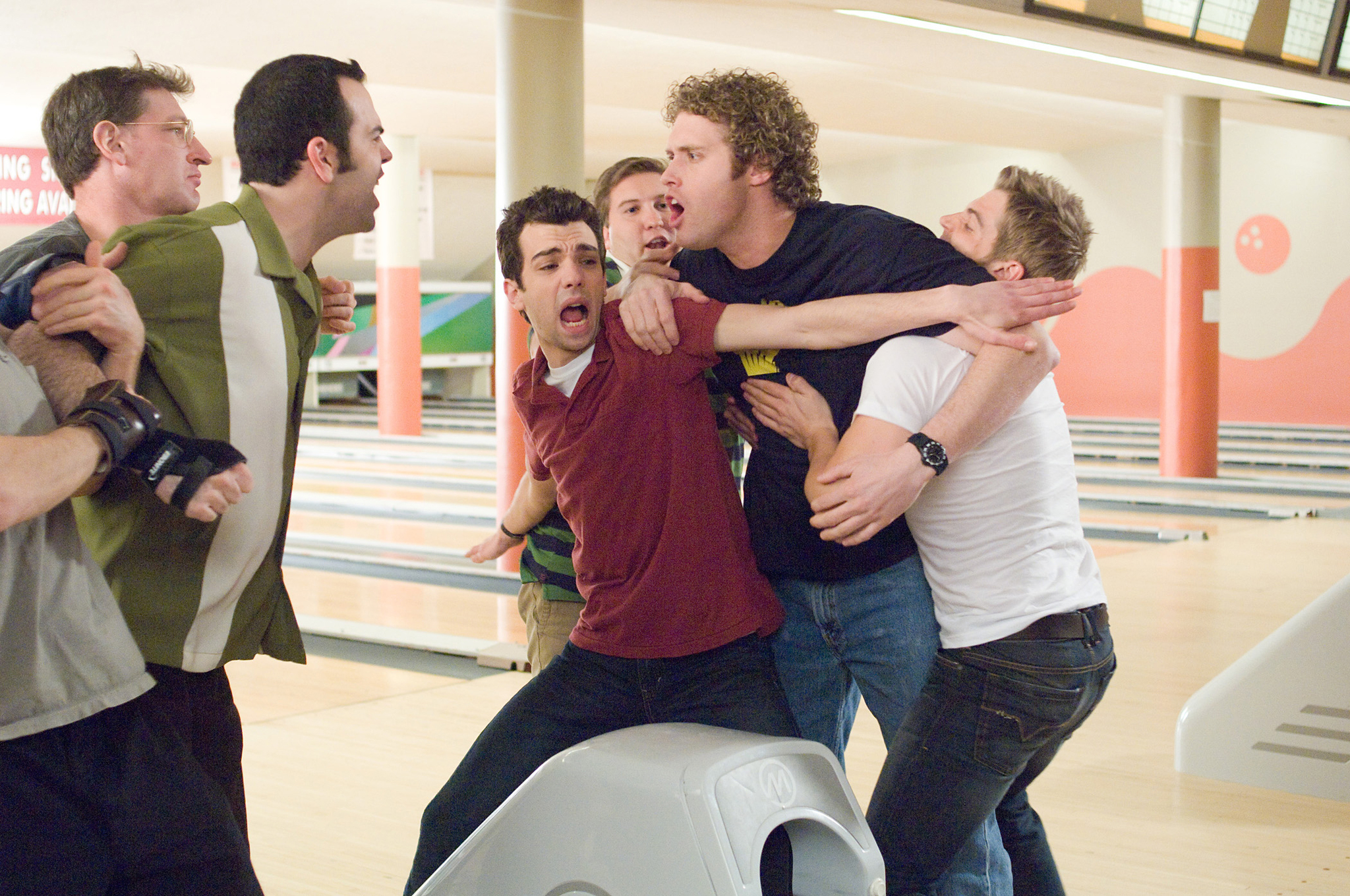 Still of Jay Baruchel, Mike Vogel, Nate Torrence and T.J. Miller in She's Out of My League (2010)