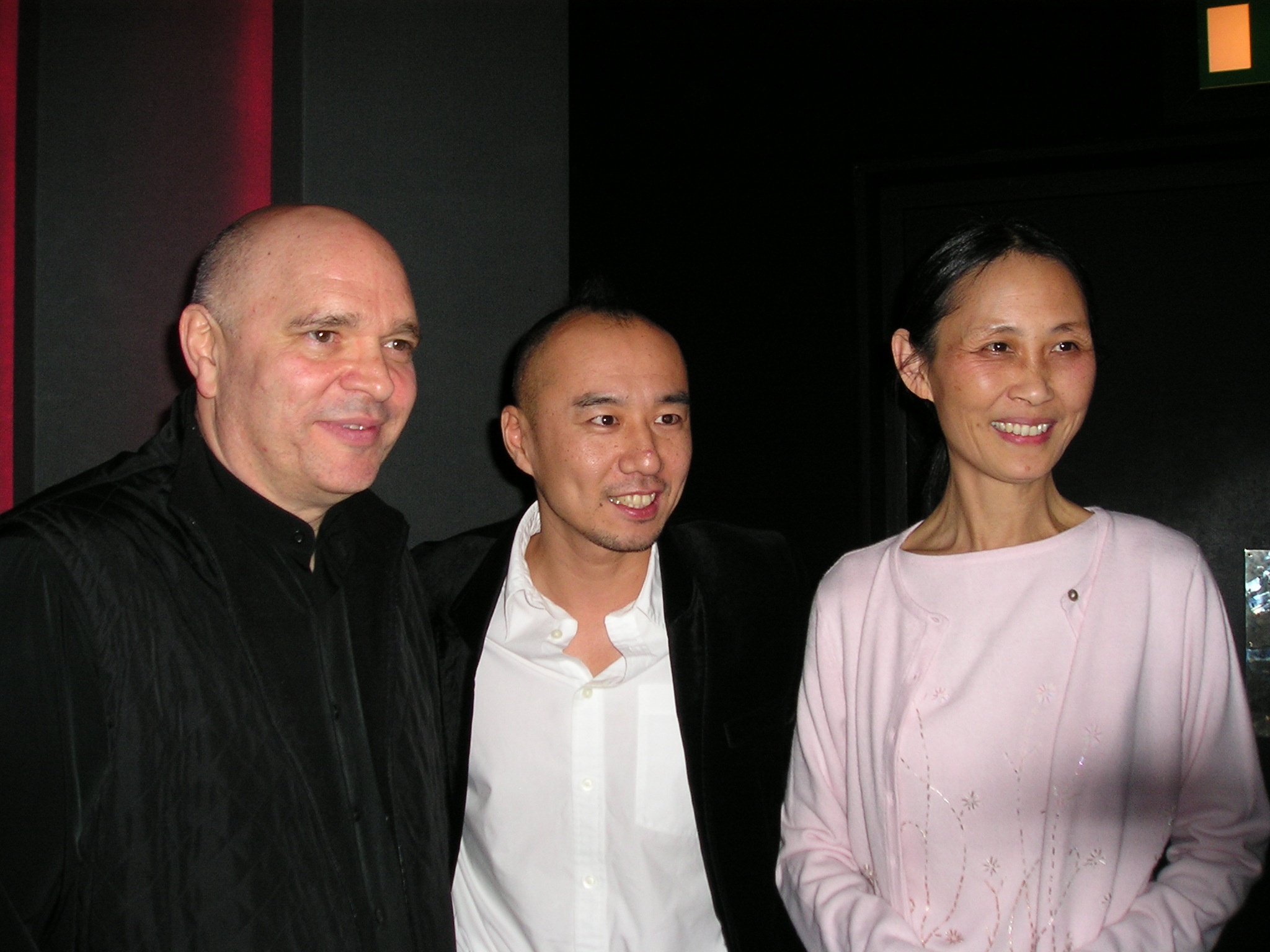 Junichi Kajioka, Anthony Minghella and Penlan Wen at event of Devils on the Doorstep