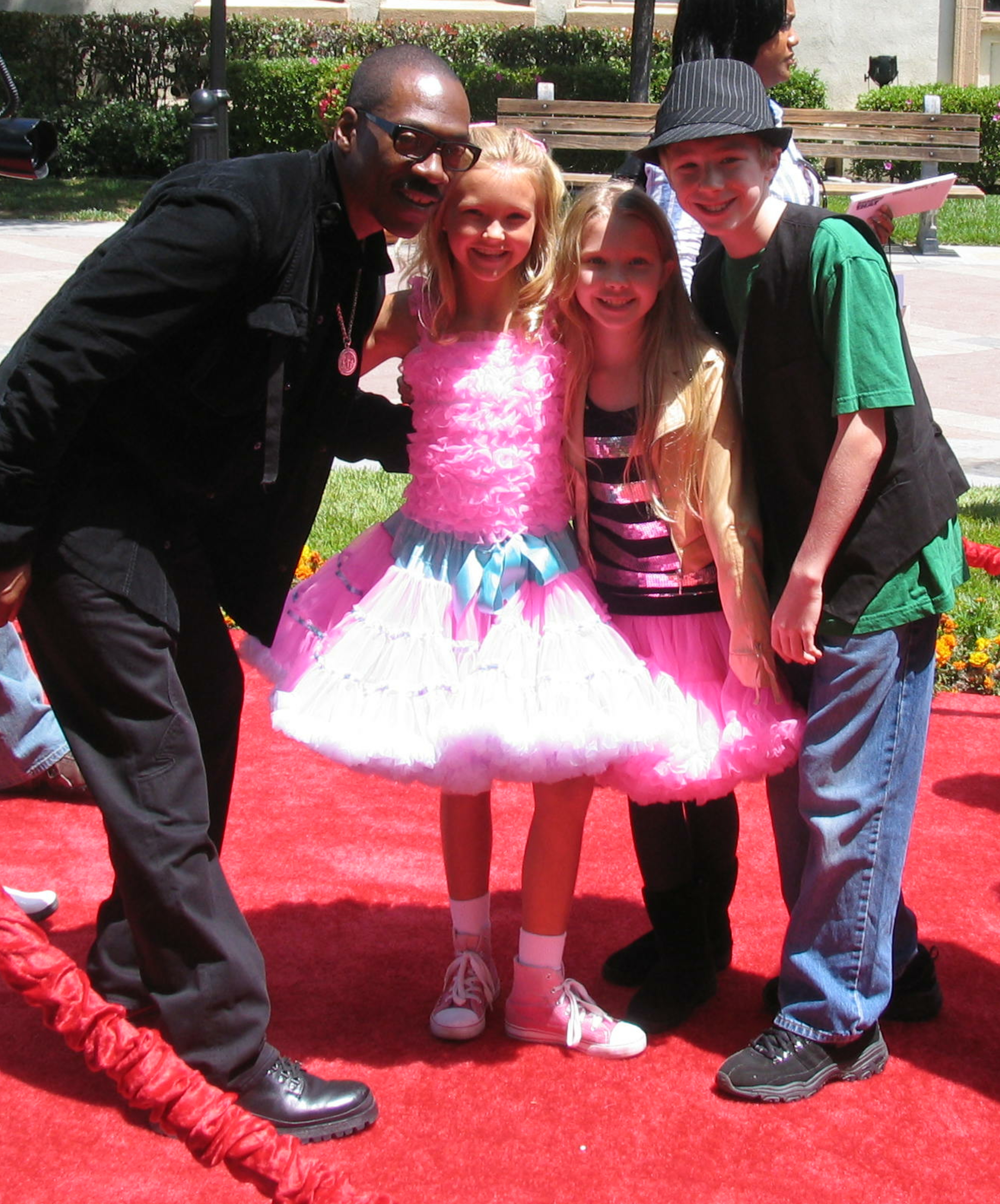 Eddie Murphy, Kaylee Dodson, Elise Luthman and Joey Luthman at the Premiere of 