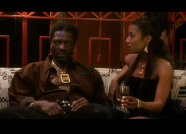 Dorly Jean-Louis with Adewale Akinnuoye-Agbaje on set: Get Rich or Die Trying (2005)