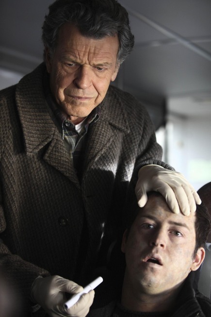 Still of John Noble in Ties riba (2008)