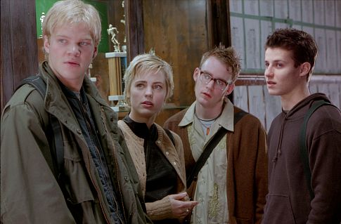 Still of Kevin Christy, Will Estes, Melissa George and Blake Shields in New Port South (2001)