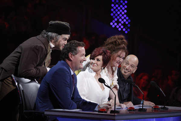 Still of Howie Mandel, Piers Morgan and Sharon Osbourne in America's Got Talent (2006)