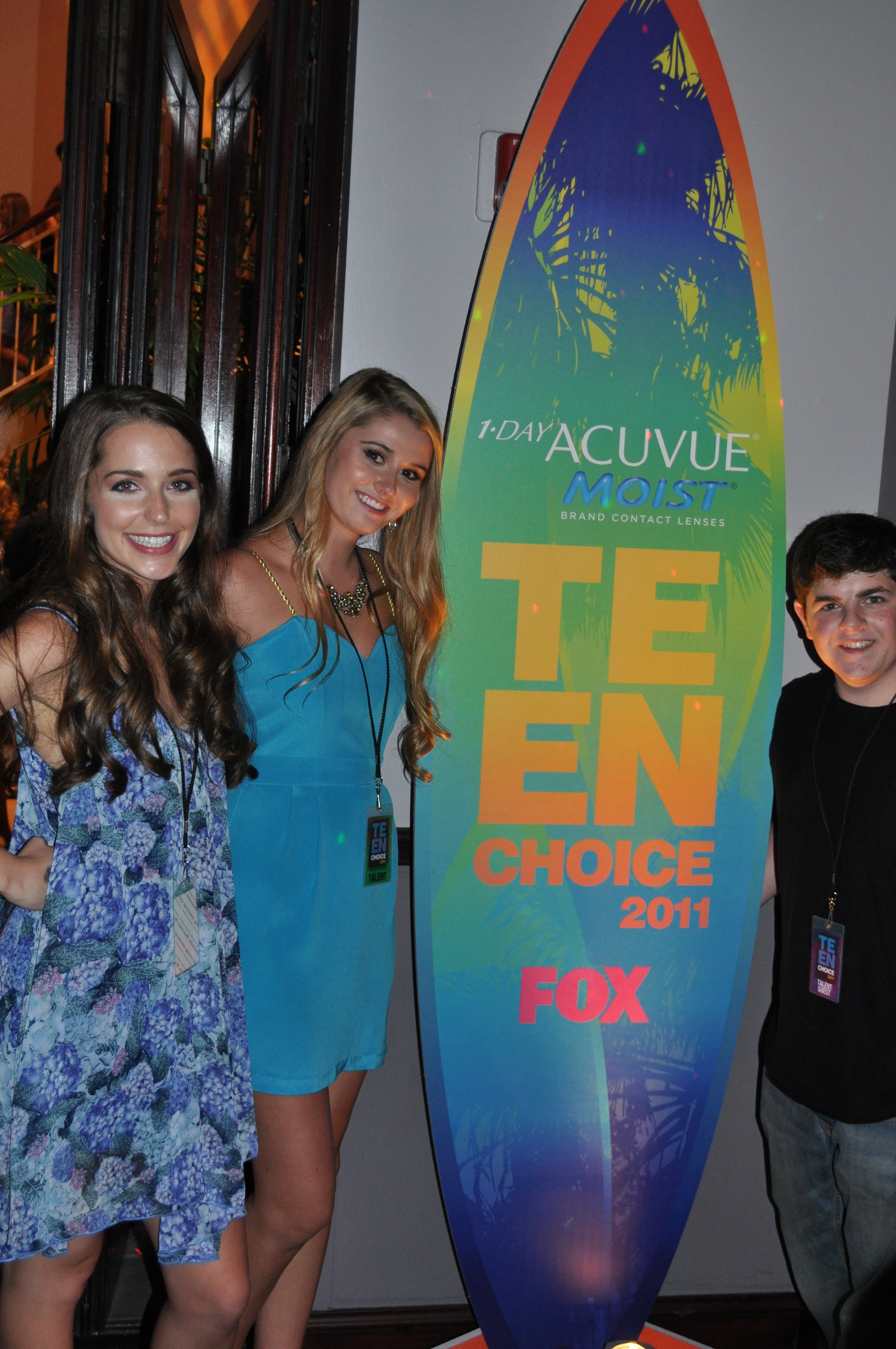Jessica Rothenberg, Courtney Baxter, and Josh Flitter at the 2011 Teen Choice Awards after-party