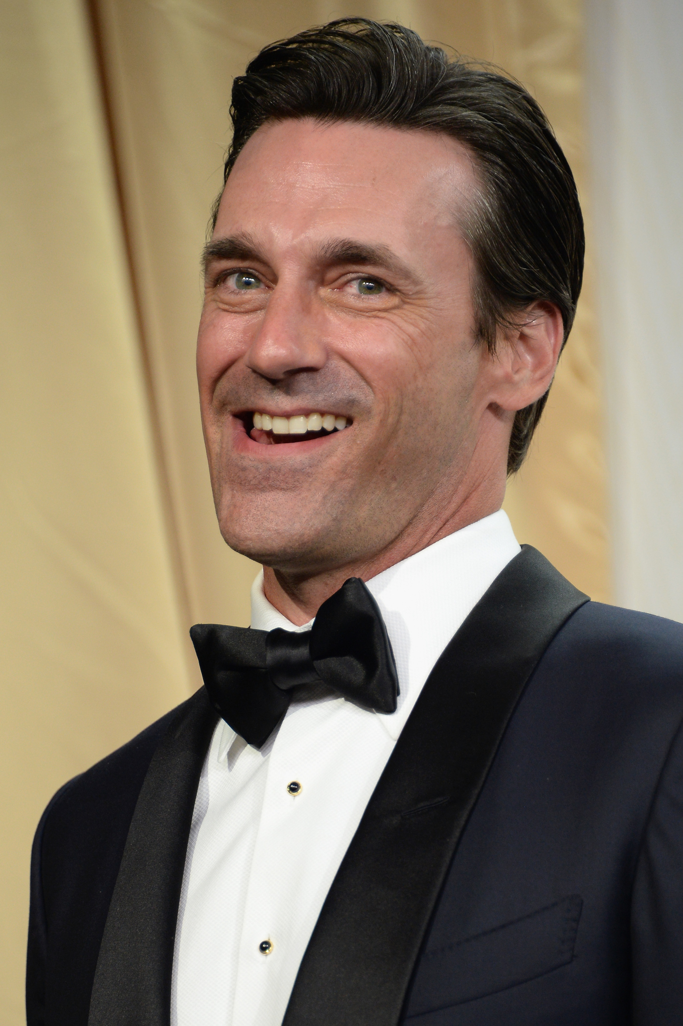 Jon Hamm at event of The 67th Primetime Emmy Awards (2015)