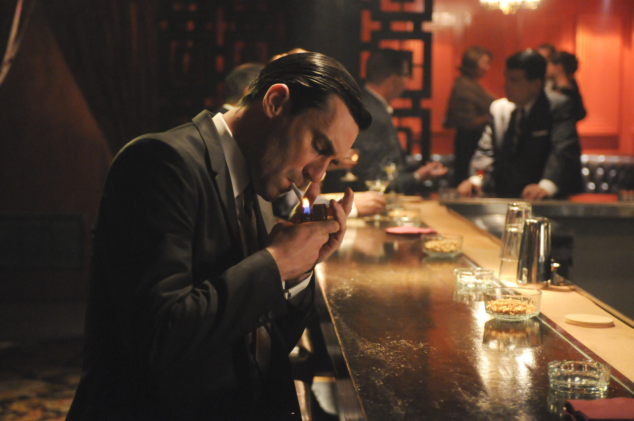 Still of Jon Hamm in MAD MEN. Reklamos vilkai (2007)