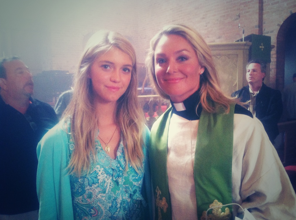On the set of 'Love Is All You Need?' with Elisabeth Röhm