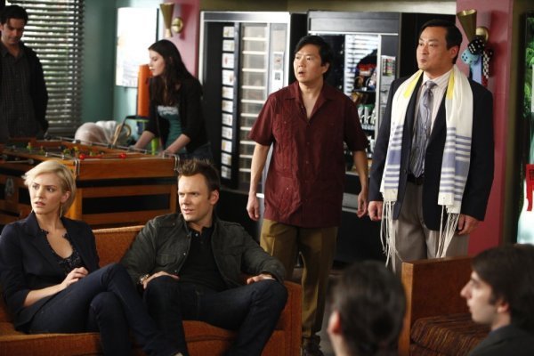 Still of Ken Jeong, Joel McHale and Tom Yi in Community (2009)