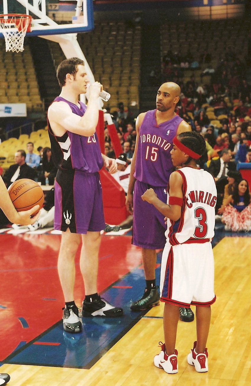Like Mike (2002) - Peter Cornell, Vince Carter and Lil' Bow Wow