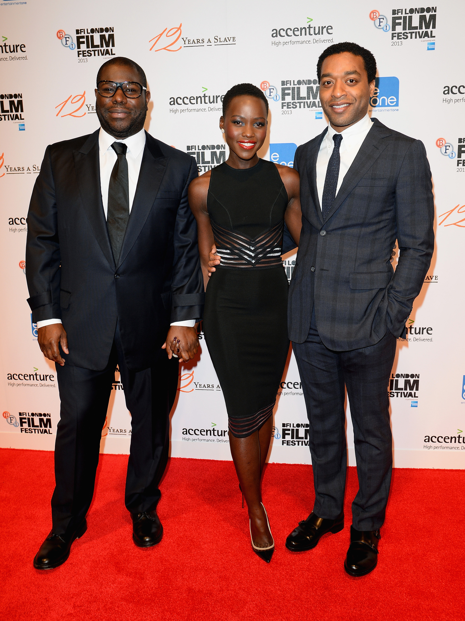 Chiwetel Ejiofor, Lupita Nyong'o and Steve McQueen at event of 12 vergoves metu (2013)