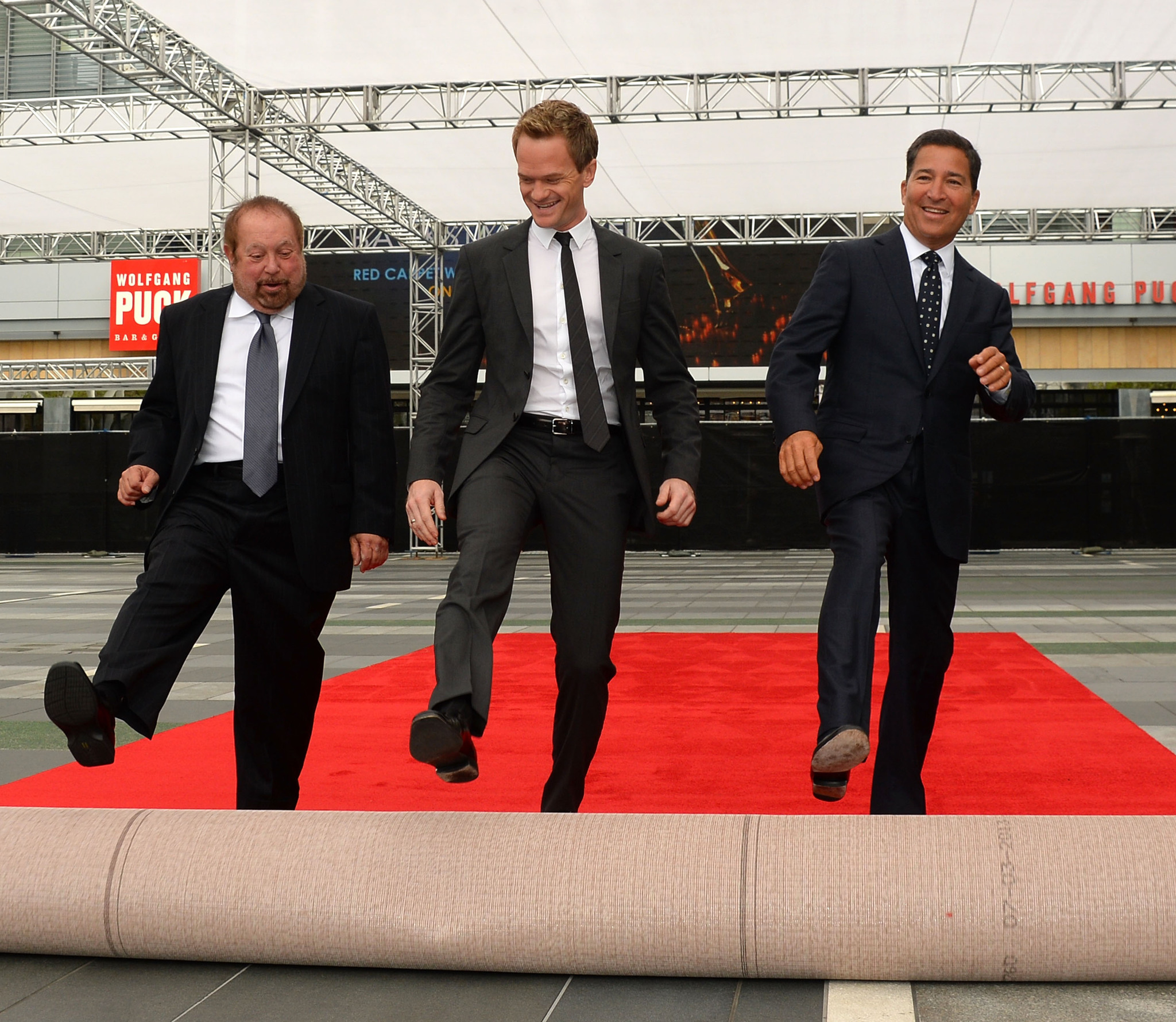 Neil Patrick Harris, Ken Ehrlich and Bruce Rosenblum at event of The 65th Primetime Emmy Awards (2013)