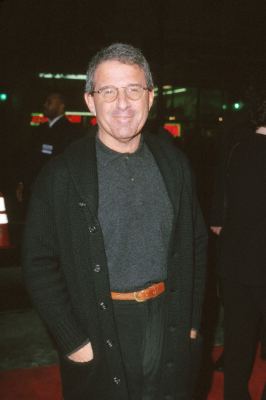 Ron Meyer at event of End of Days (1999)